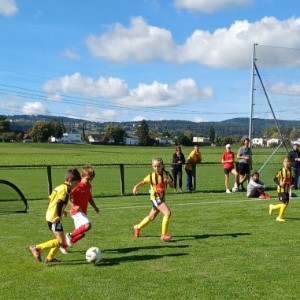 Play more football Mai 2022 F Junioren 